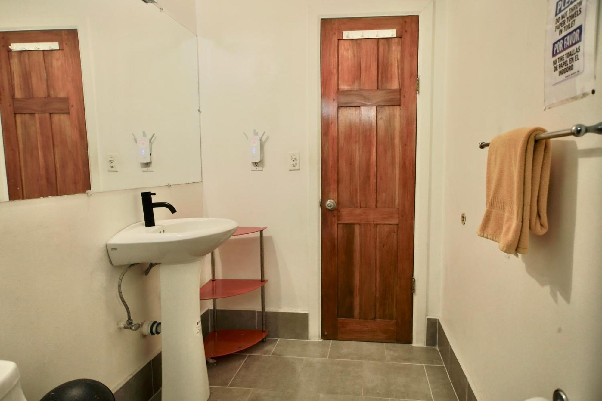 Wipeout Hostel Jaco Ngoại thất bức ảnh