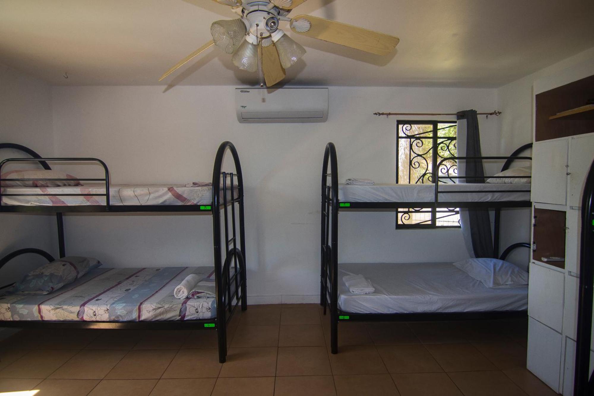 Wipeout Hostel Jaco Ngoại thất bức ảnh