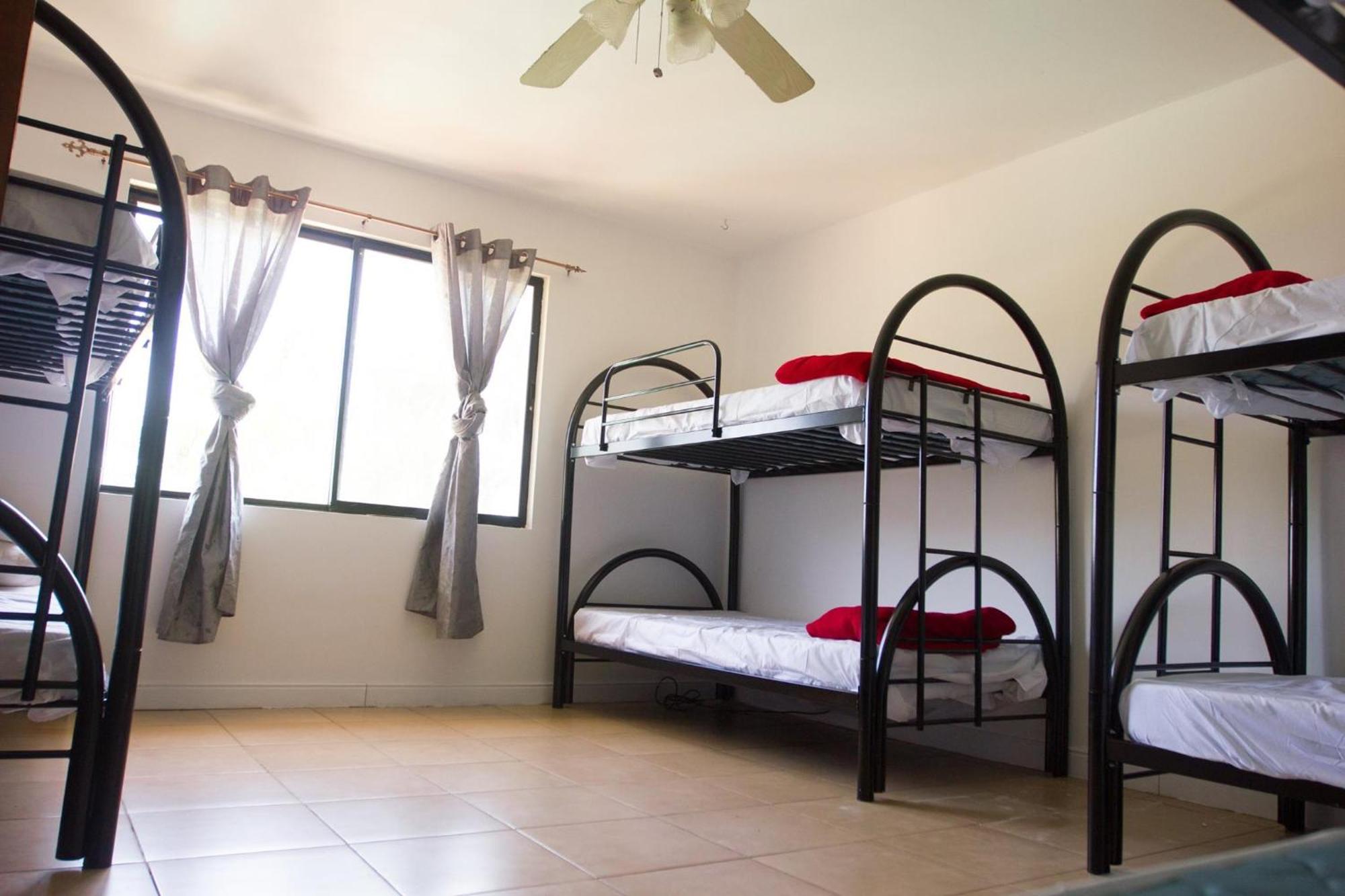 Wipeout Hostel Jaco Ngoại thất bức ảnh